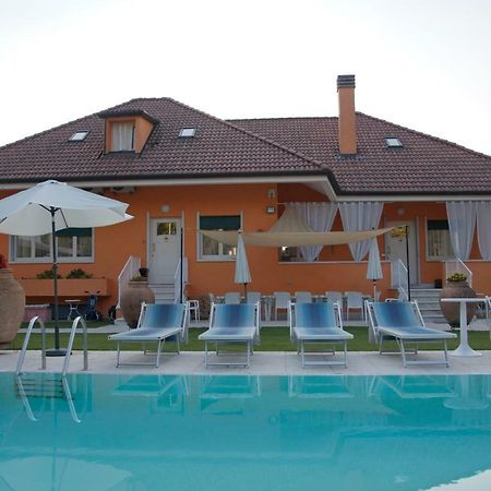 Villa Orange Pescantina Bagian luar foto