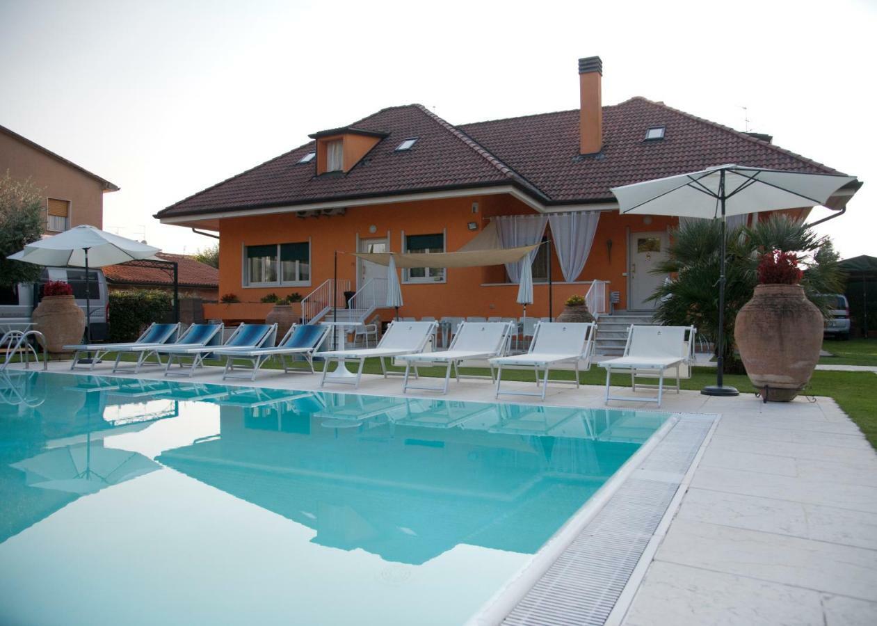 Villa Orange Pescantina Bagian luar foto