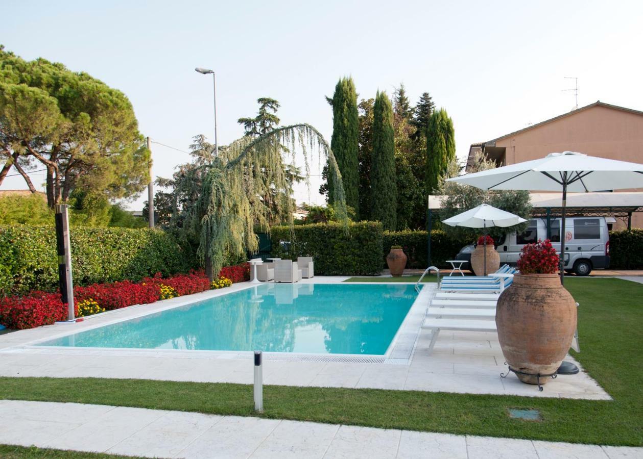 Villa Orange Pescantina Bagian luar foto